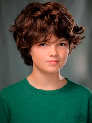 Иван Моррис Хоу в роли Эдгар